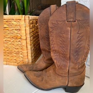 Women’s Justin Cowboy Boots